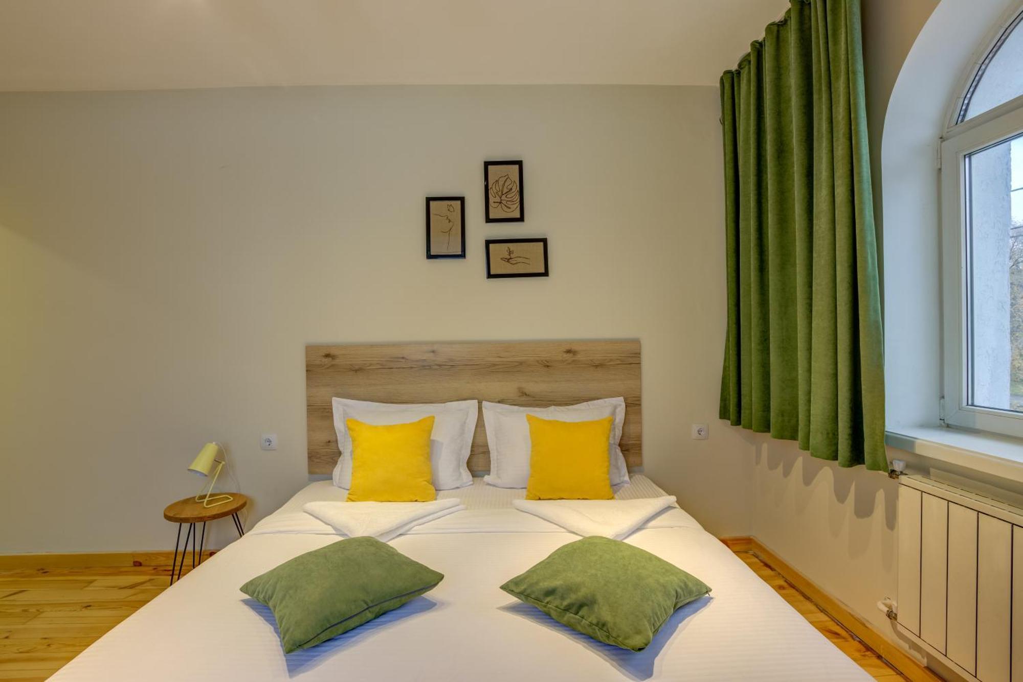 People Guest House Bishkek Exterior foto