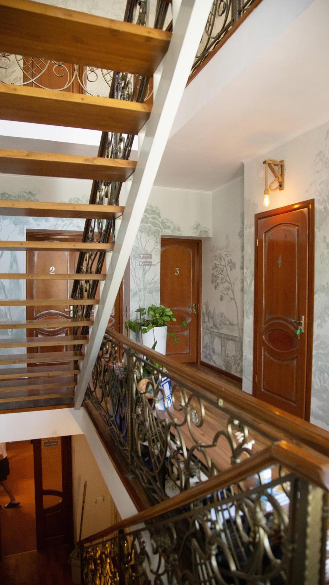 People Guest House Bishkek Exterior foto