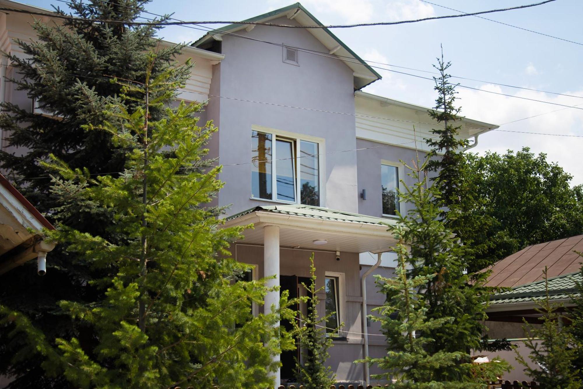 People Guest House Bishkek Exterior foto