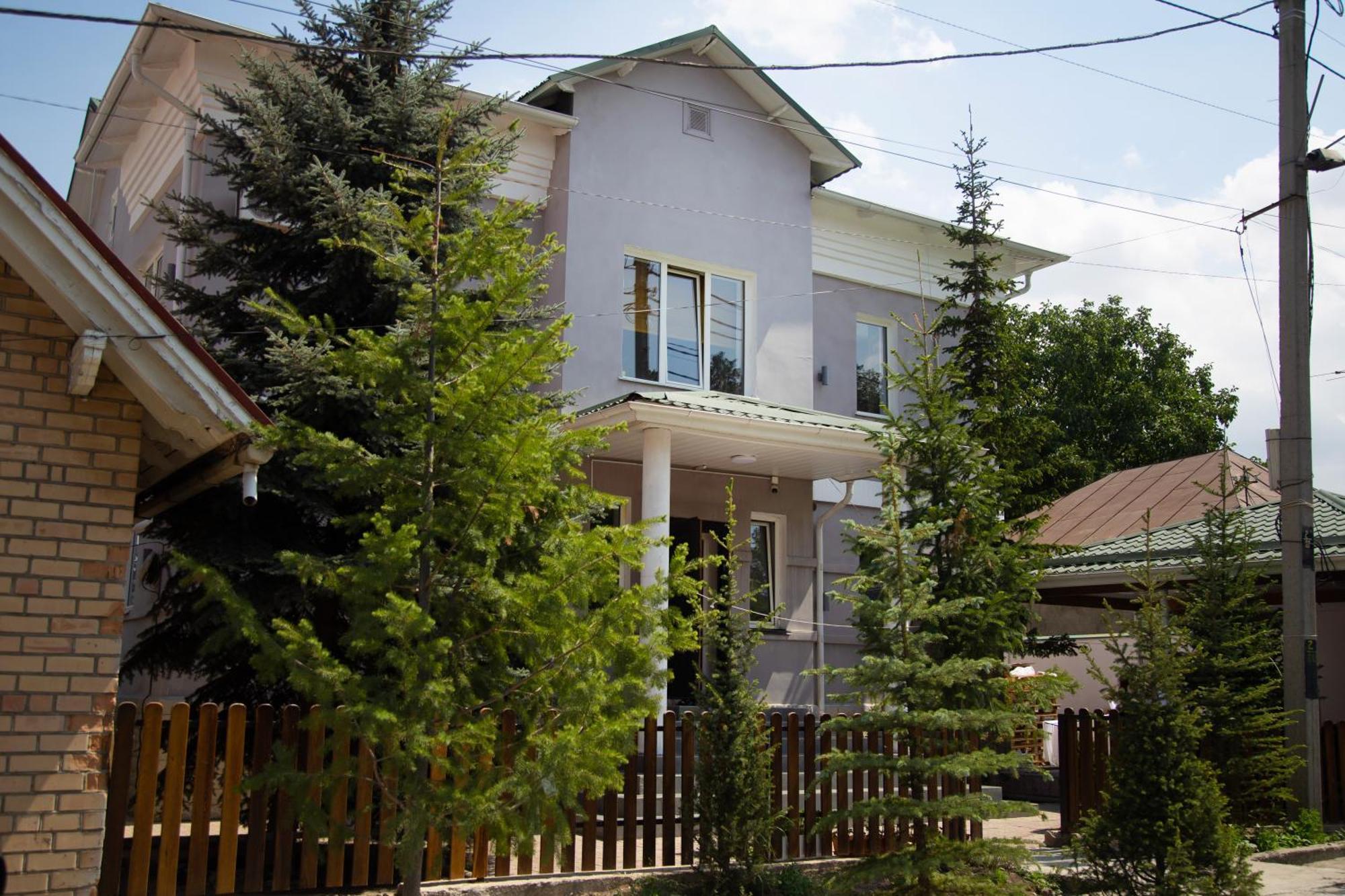 People Guest House Bishkek Exterior foto
