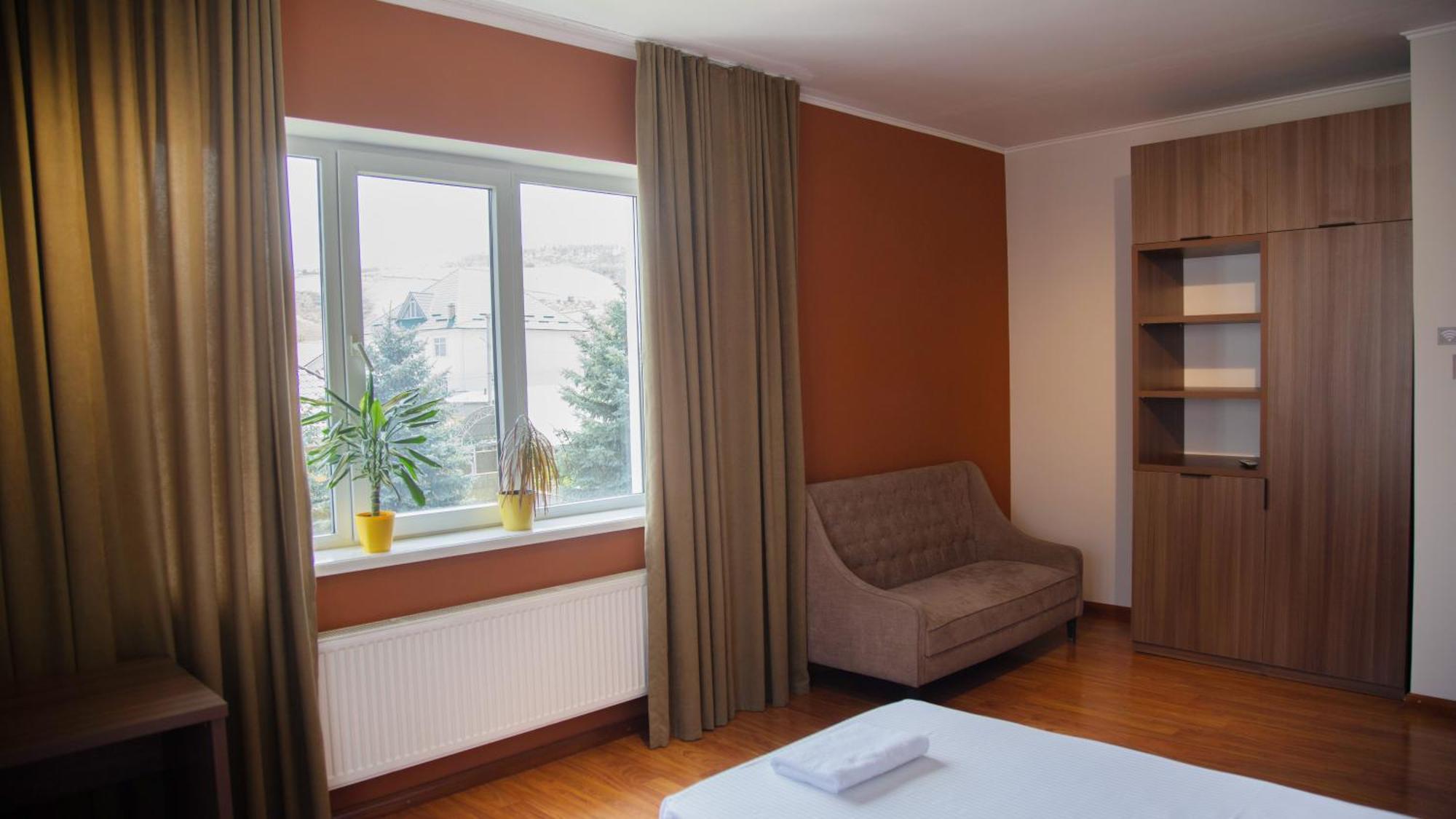 People Guest House Bishkek Exterior foto